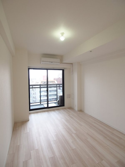 【寝室】S-RESIDENCE阿波座WEST