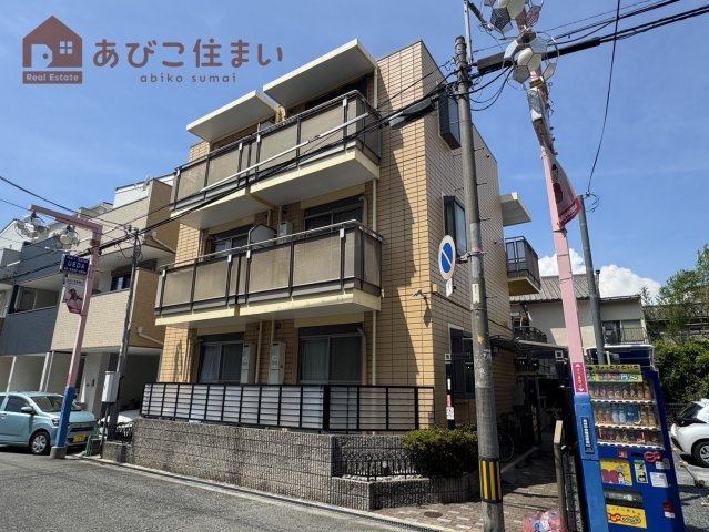 WINGの外観