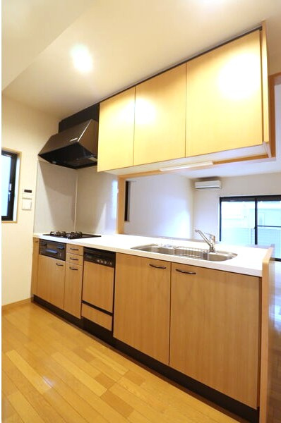 加賀邸一戸建のキッチン