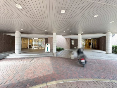 【エントランス】 | レジオンスクエア緑地公園4番館
