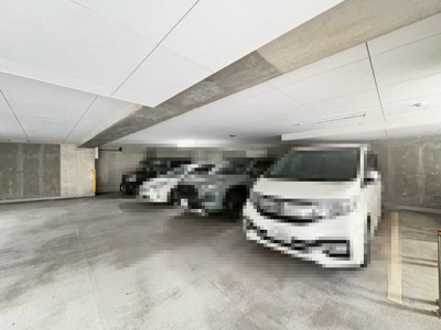 【駐車場】 | レジオンスクエア緑地公園4番館
