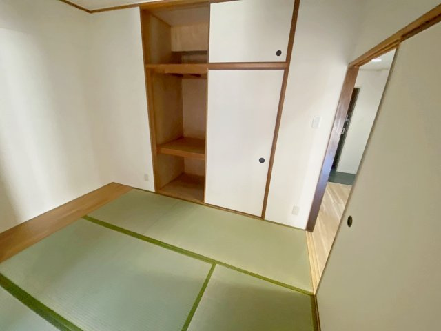 マンションむなかたの和室