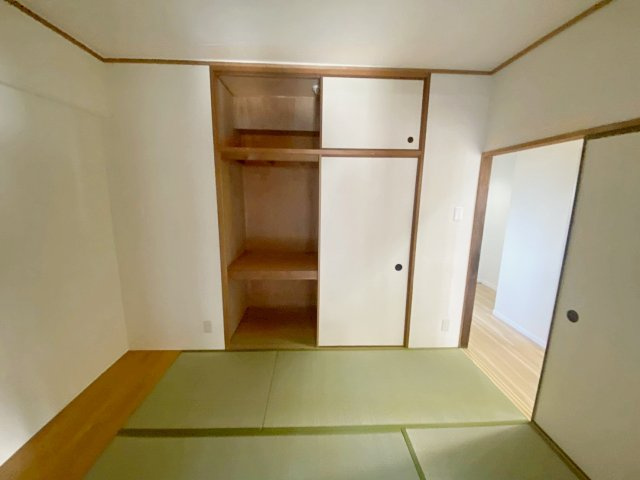 マンションむなかたの和室