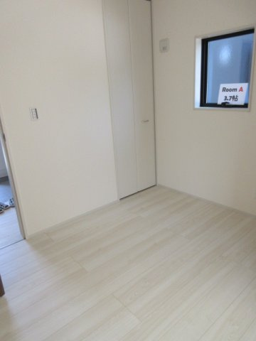 【仲介手数料無料】新築戸建　東松山市五領町1-12（全3棟）の前面道路含む現地写真