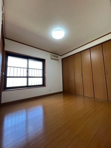 レダン白河の居間・リビング