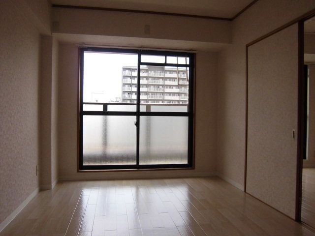 ドーム1番館