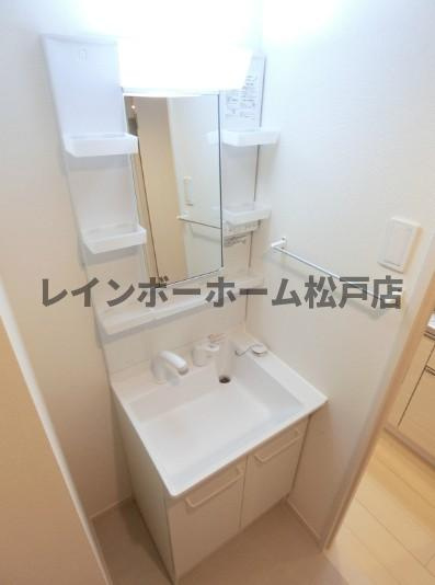 仲介手数料（賃料の1.10ヵ月）の50％OFF対象物件！の洗面所