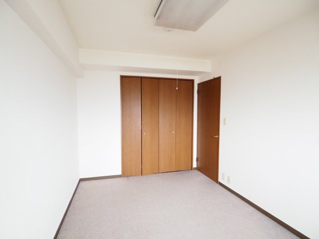 【洋室】 | ライオンズマンション御倉町 | ★内覧予約でブランド米2kg★