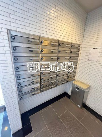 フィオリーシェ東浅草のその他共用部分|メールボックス