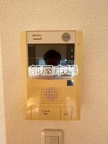 フィオリーシェ東浅草のセキュリティ|モニター付きインターホン
