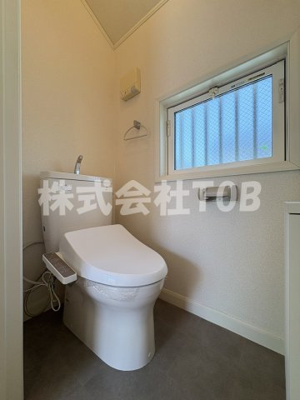 【トイレ】 | 和泉１丁目戸建て | 2F