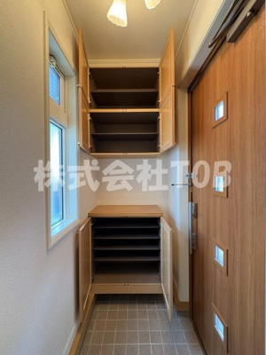 【収納】 | 和泉１丁目戸建て | 1F　シューズBOX