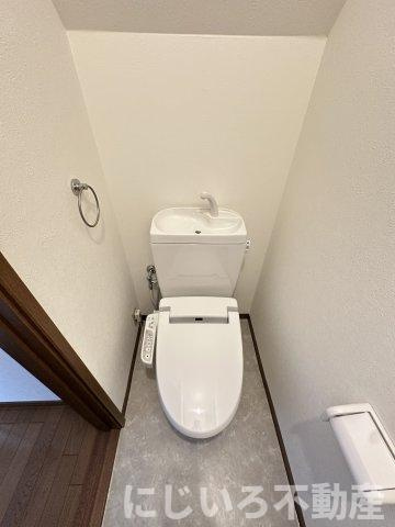 ハイツTOMINAGAのトイレ