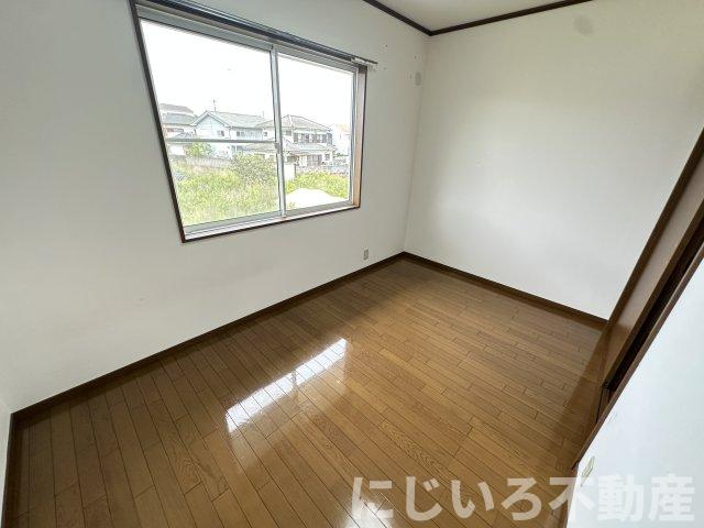 ハイツTOMINAGAの寝室