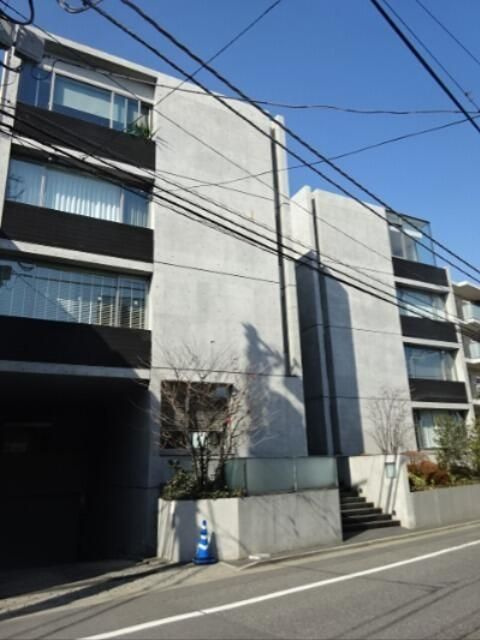 ＤＥＮＦＬＲＡＴ南平台