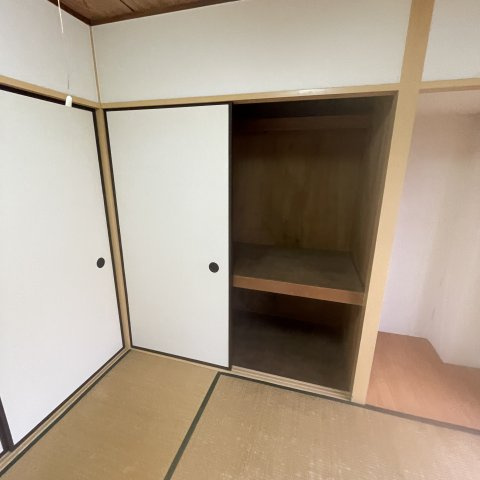 室蘭東町第１住宅の収納
