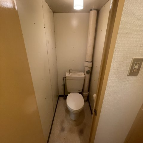 室蘭東町第１住宅の玄関