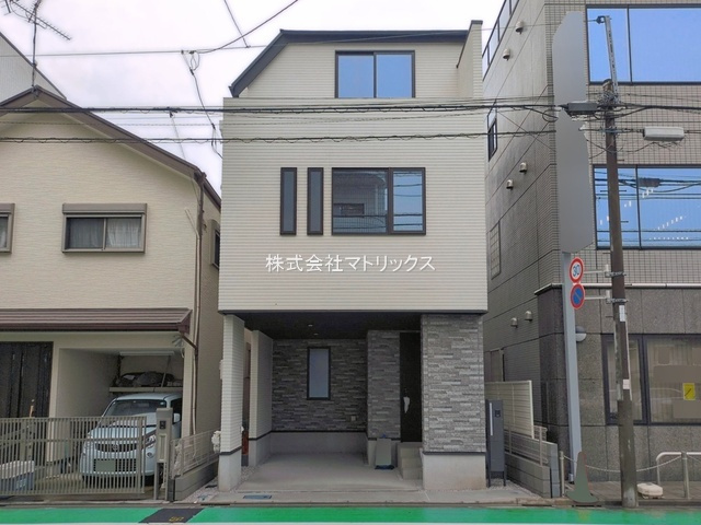 練馬区関町東1丁目　車庫×21帖LDK　大型規格住宅　限定1棟
