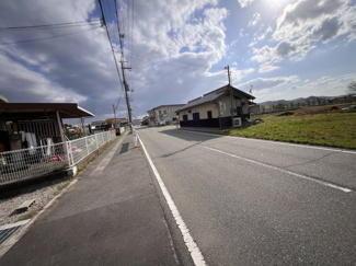 【前面道路含む現地写真】 | 小野市敷地町　土地