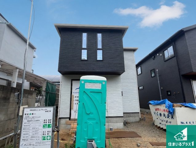 神戸市須磨区高尾台　新築一戸建ての外観|周辺は落ち着いた街並みの住宅地！子育てがしやすい住環境です！まだ未完成ですが、現地でしかわからない事もございます。是非一度ご覧ください。