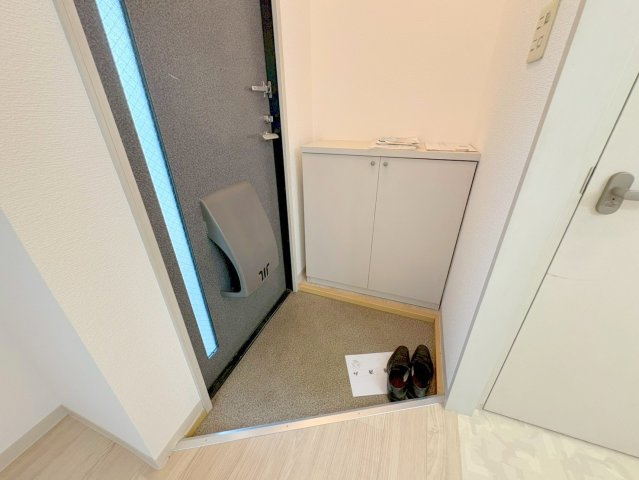 ファミール仁川Ⅲの玄関|きれいな玄関です