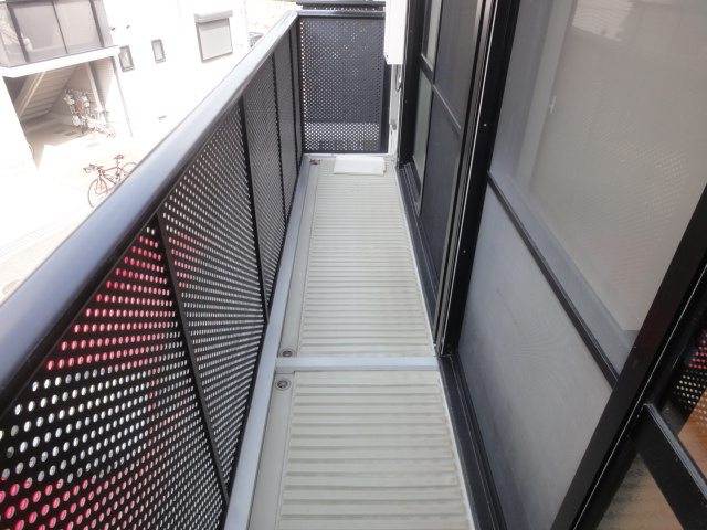 ファミール仁川Ⅲのバルコニー