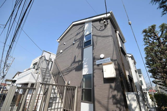横浜市中区矢口台のアパートの外観