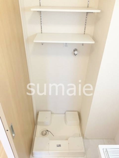 ファルナーズの洗面所|室内洗濯機置き場です！