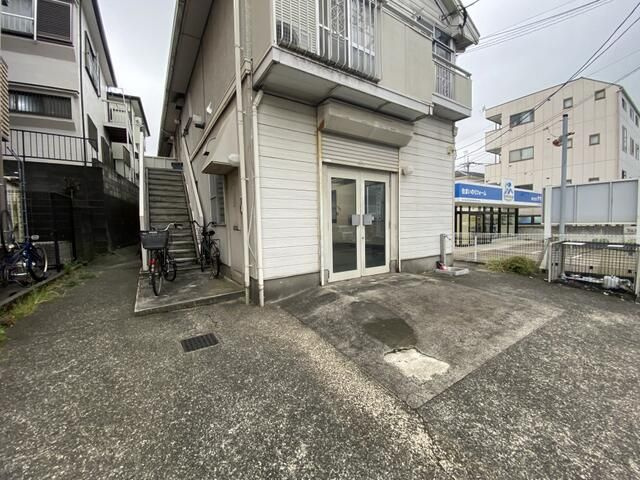 青木店舗