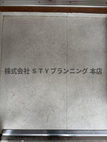 仲介手数料0円！第2ユーザンの玄関