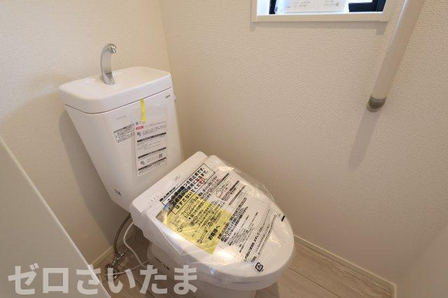 《仲介手数料無料》富士見市渡戸１丁目5-28新築一戸建てグラファーレのトイレ