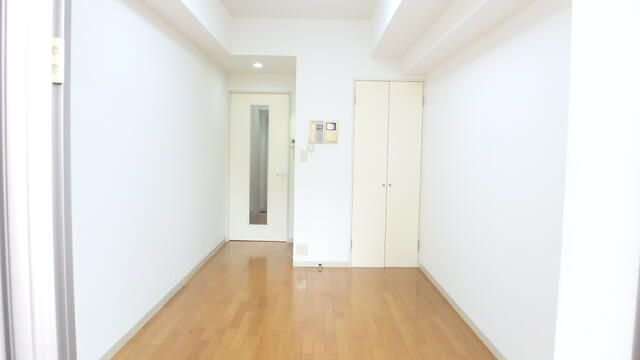 エスコート西早稲田の居間・リビング