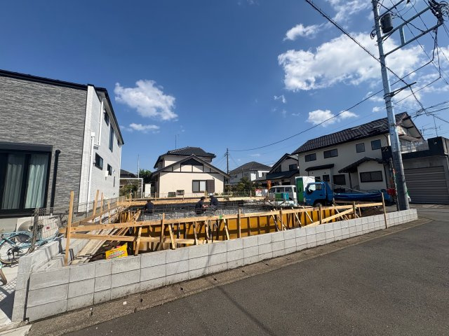 全２棟／カースペース2台可／南道路／瀬谷区宮沢2丁目の外観