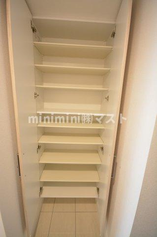 GLUCKMAISON/S-EBIE XIの収納