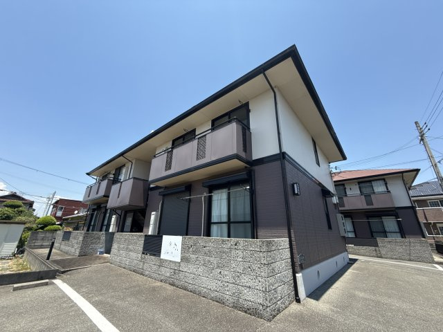 ガーデンハイツ　B棟の外観