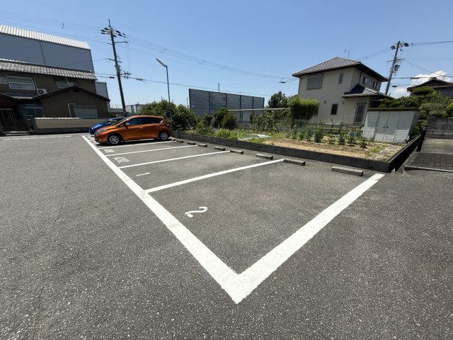 ガーデンハイツ　B棟の駐車場