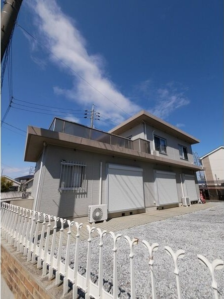 愛知郡東郷町春木白土戸建の外観