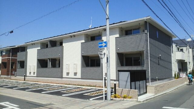 サンシャリエ．Ｂ