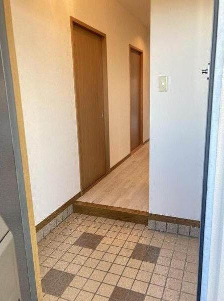 ヴィアーレ緑ヶ丘の玄関