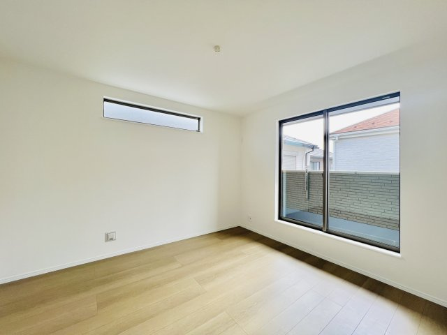前橋市広瀬町3丁目の洋室|7帖の洋室はゆとりのある空間♪