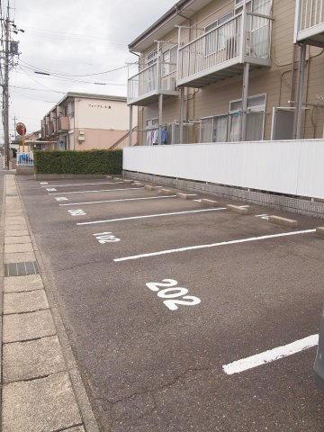 メゾンエスポワールの駐車場|駐車場