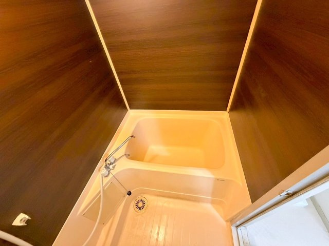 山源ハイツの浴室