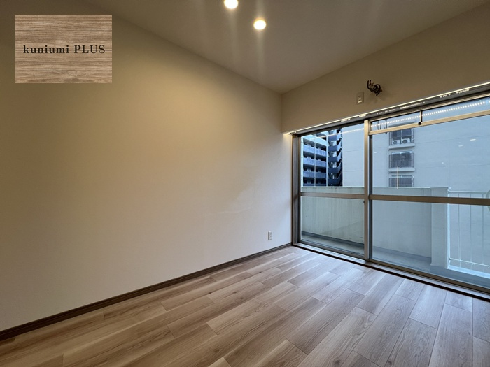 サンハイム中津の洋室