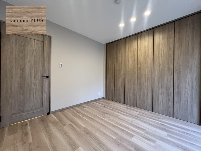 サンハイム中津の洋室