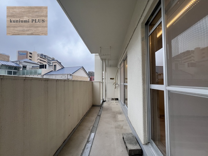 サンハイム中津のバルコニー