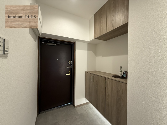 サンハイム中津の玄関