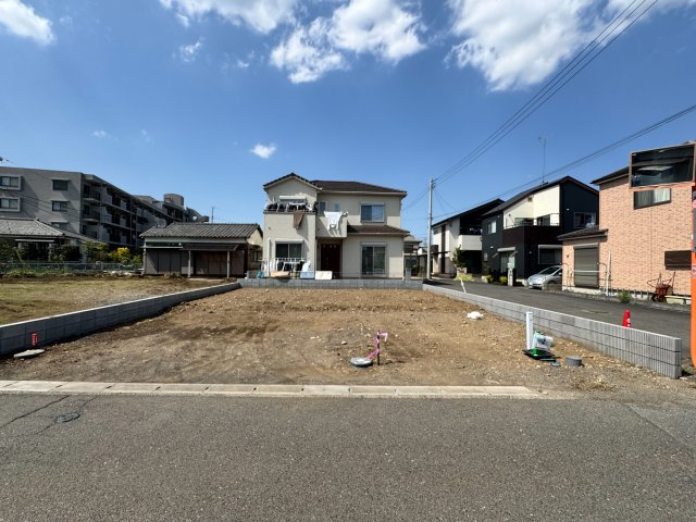 狭山市水野売地の前面道路含む現地写真