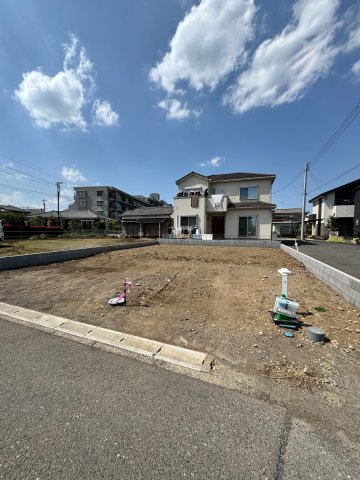 狭山市水野売地の前面道路含む現地写真