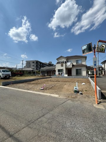 狭山市水野売地の前面道路含む現地写真