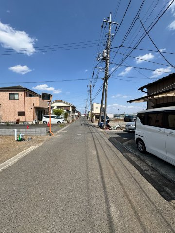 狭山市水野売地の前面道路含む現地写真